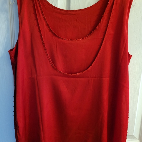 Dressy Tank Top - Picture 3 of 4